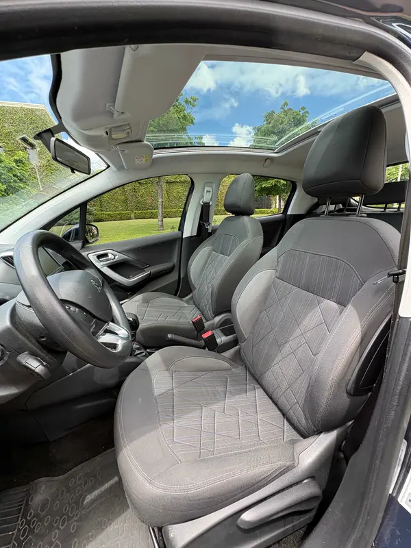 Mira esta publicación de Peugeot 208 2015 en Motordil