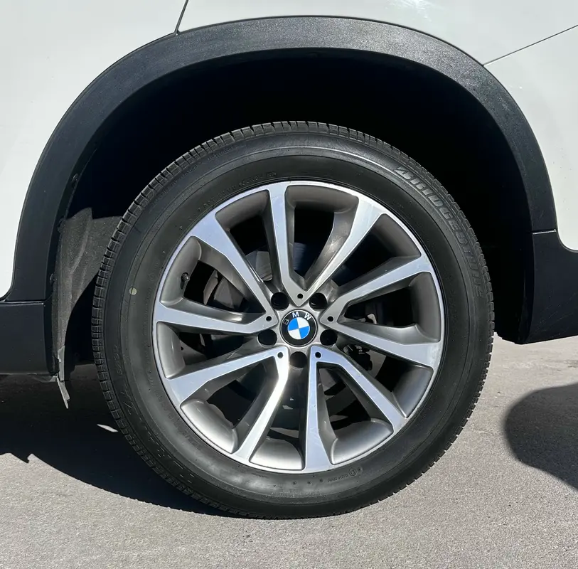 Mira esta publicación de BMW X6 2017 en Motordil