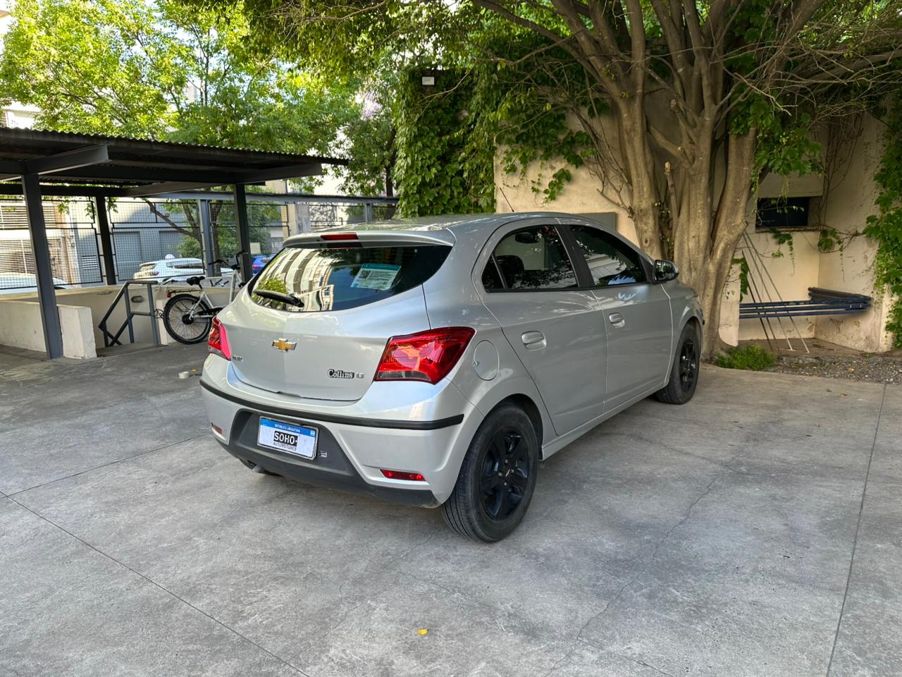 Mira esta publicación de Chevrolet Onix 2018 en Motordil
