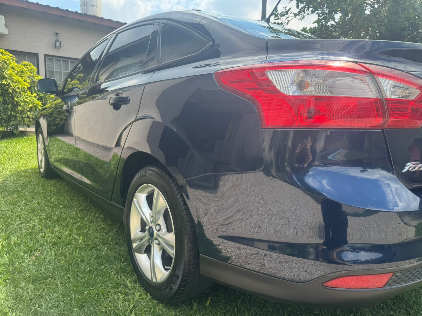 Mira esta publicación de Ford Focus 2015 en Motordil