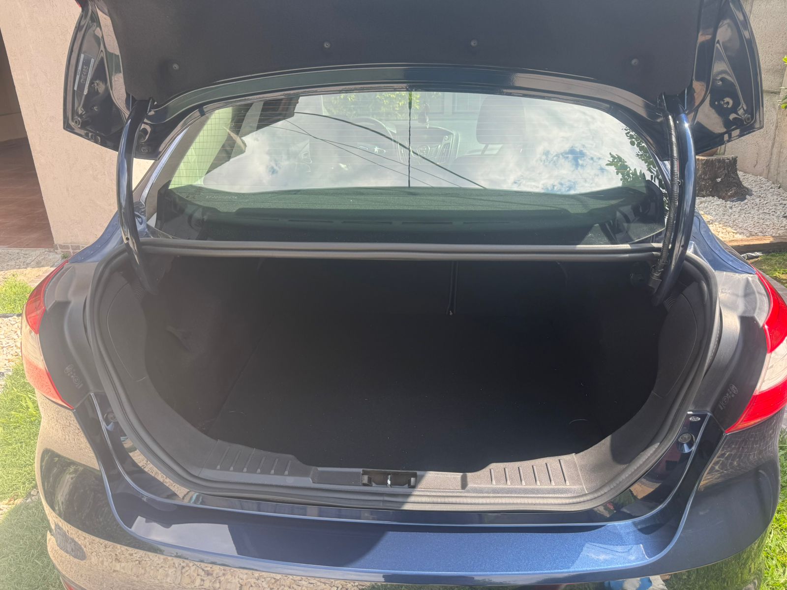 Mira esta publicación de Ford Focus 2015 en Motordil