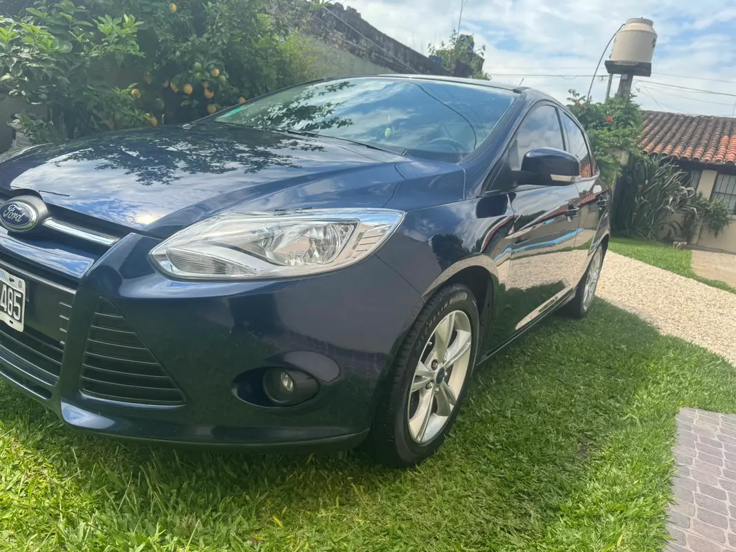 Mira esta publicación de Ford Focus 2015 en Motordil