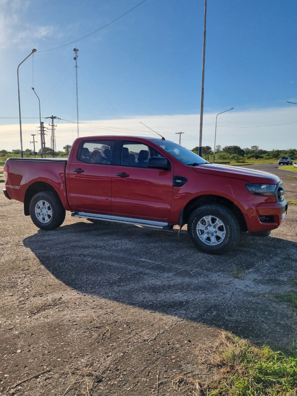 Mira esta publicación de Ford Ranger 2017 en Motordil