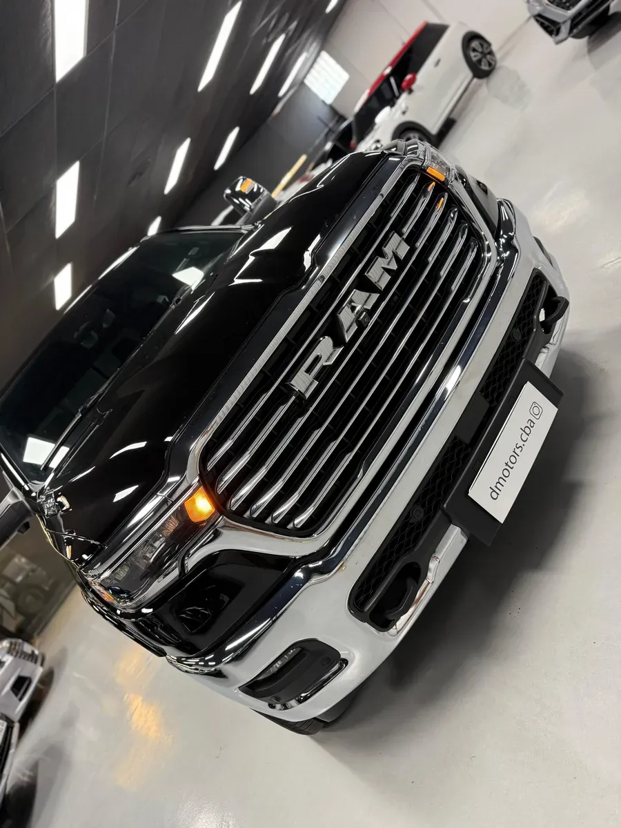 Mira esta publicación de RAM 1500 2025 en Motordil