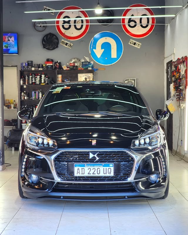 Mira esta publicación de Ds Automobiles DS3 2018 en Motordil