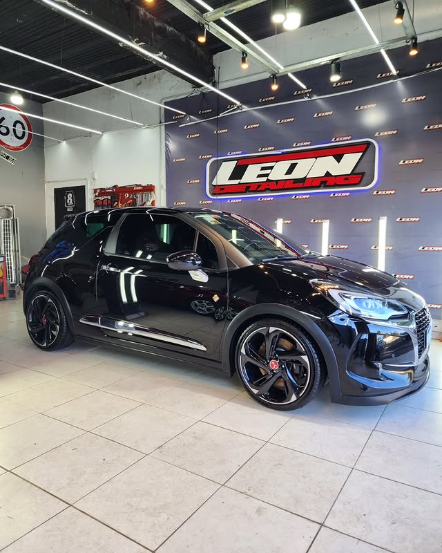 Mira esta publicación de Ds Automobiles DS3 2018 en Motordil