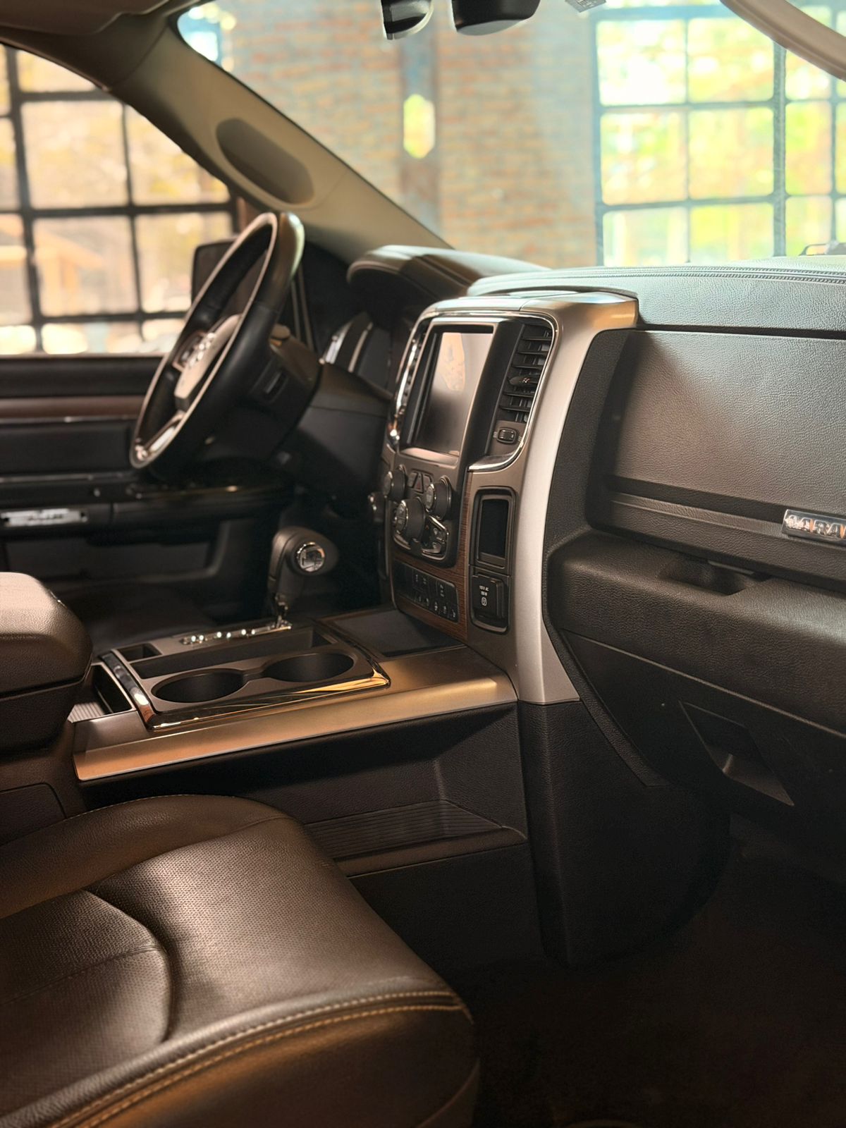 Mira esta publicación de RAM 1500 2018 en Motordil