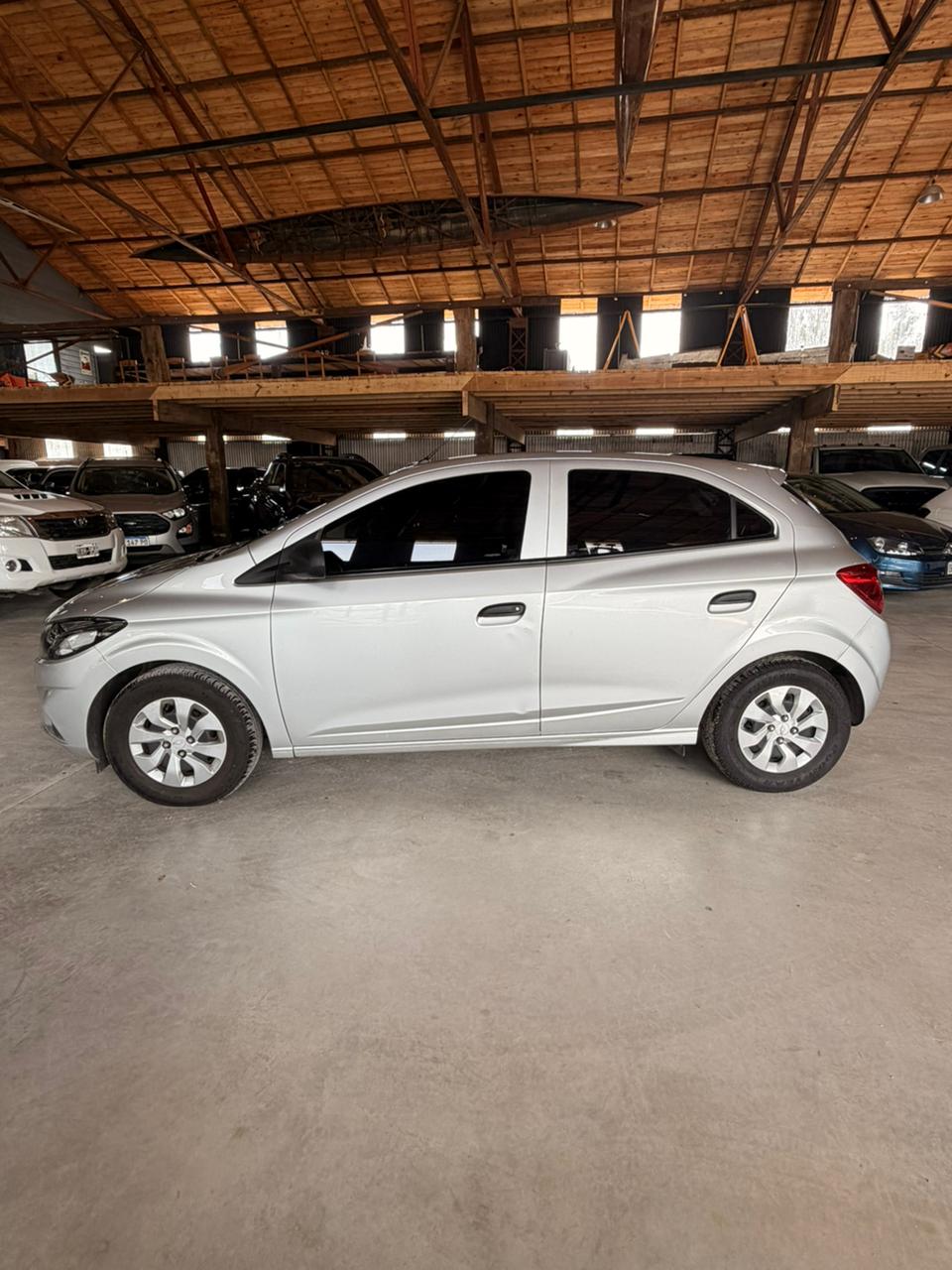 Mira esta publicación de Chevrolet Onix 2022 en Motordil