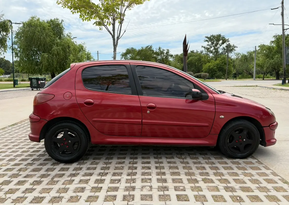 Mira esta publicación de Peugeot 206 2008 en Motordil