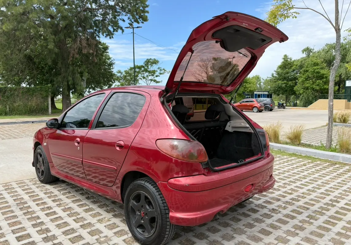 Mira esta publicación de Peugeot 206 2008 en Motordil