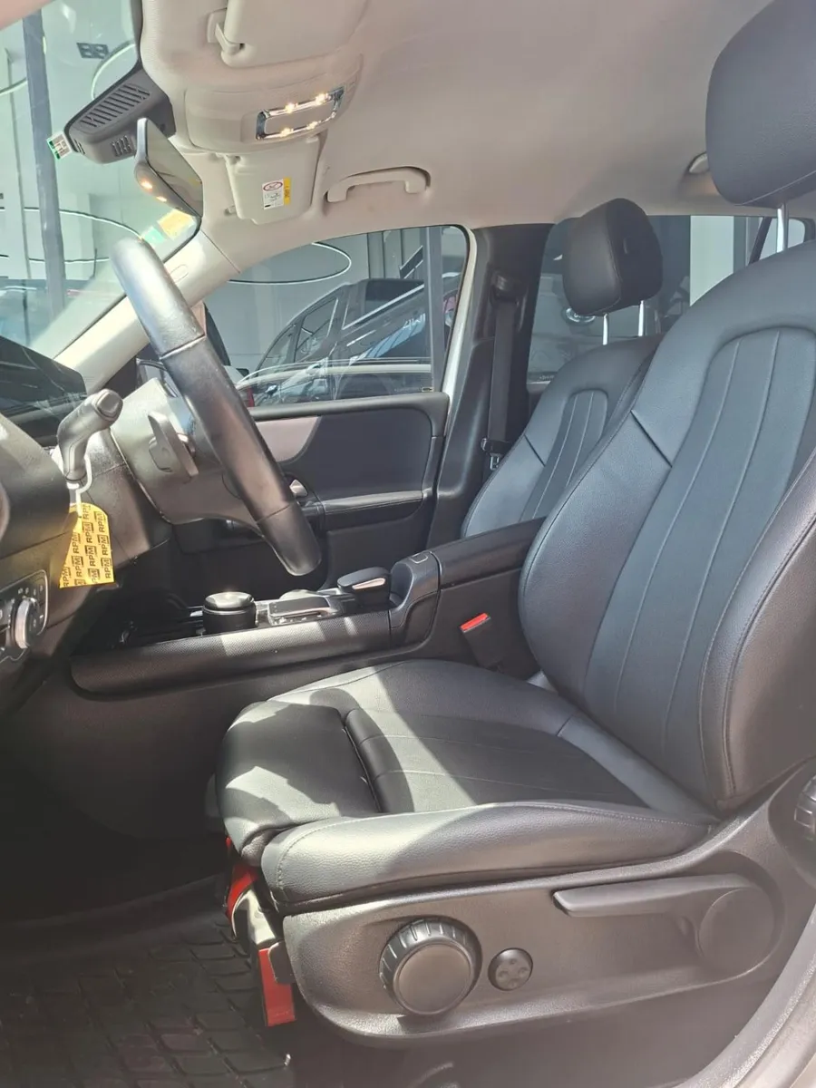 Mira esta publicación de Mercedes Benz GLB 2021 en Motordil