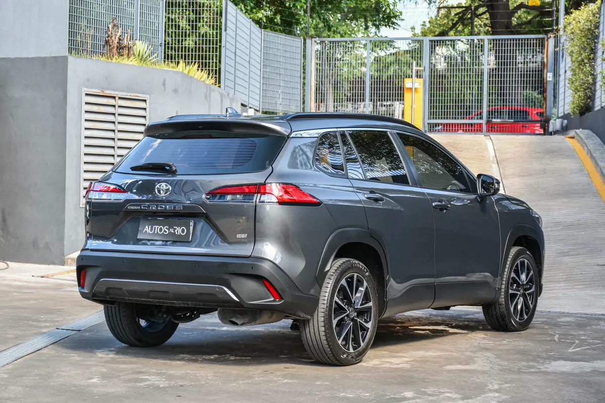 Mira esta publicación de Toyota Corolla Cross 2023 en Motordil