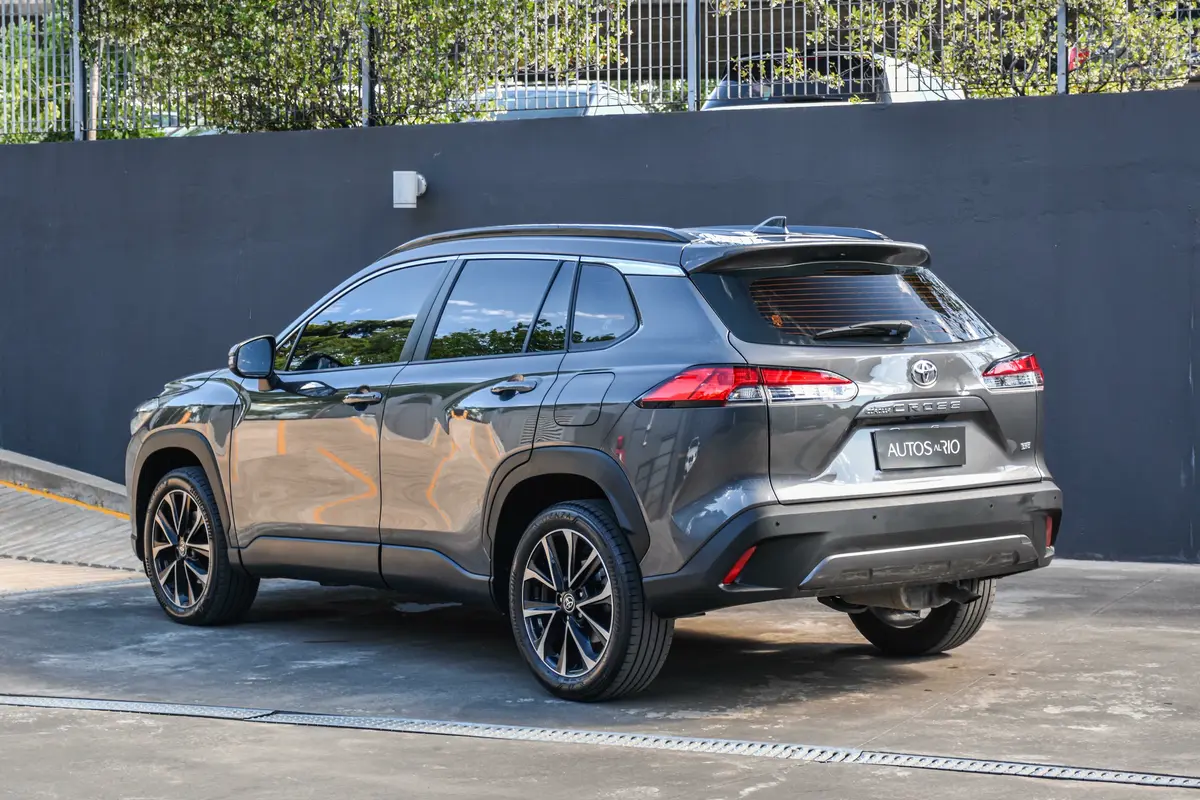 Mira esta publicación de Toyota Corolla Cross 2023 en Motordil