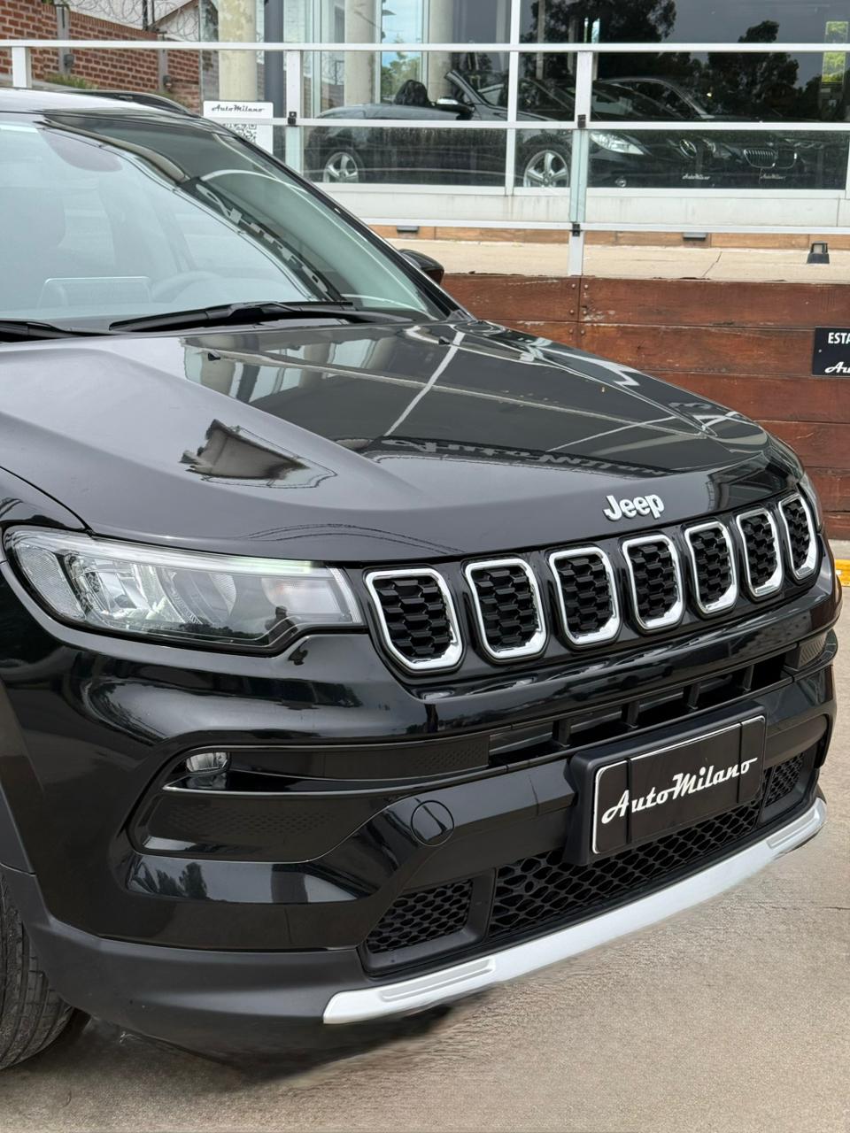 Mirá esta publicación de Jeep Compass