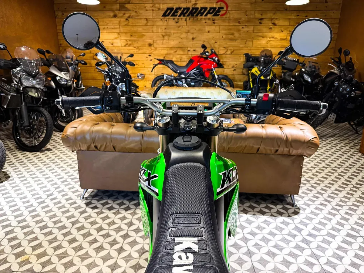 Mira esta publicación de Kawasaki KLX 300 2024 en Motordil