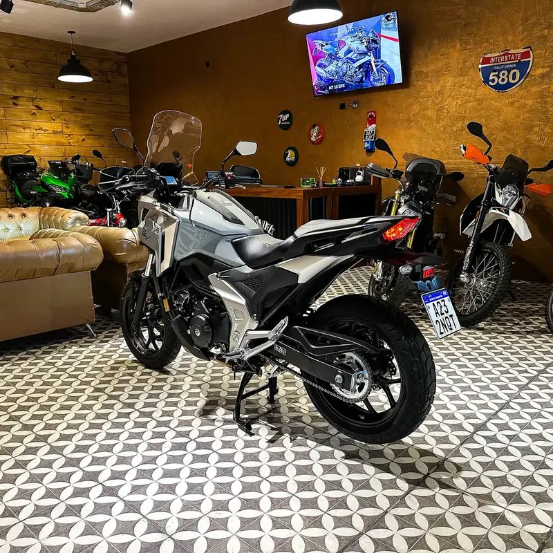 Mira esta publicación de Honda NC 750 X 2023 en Motordil