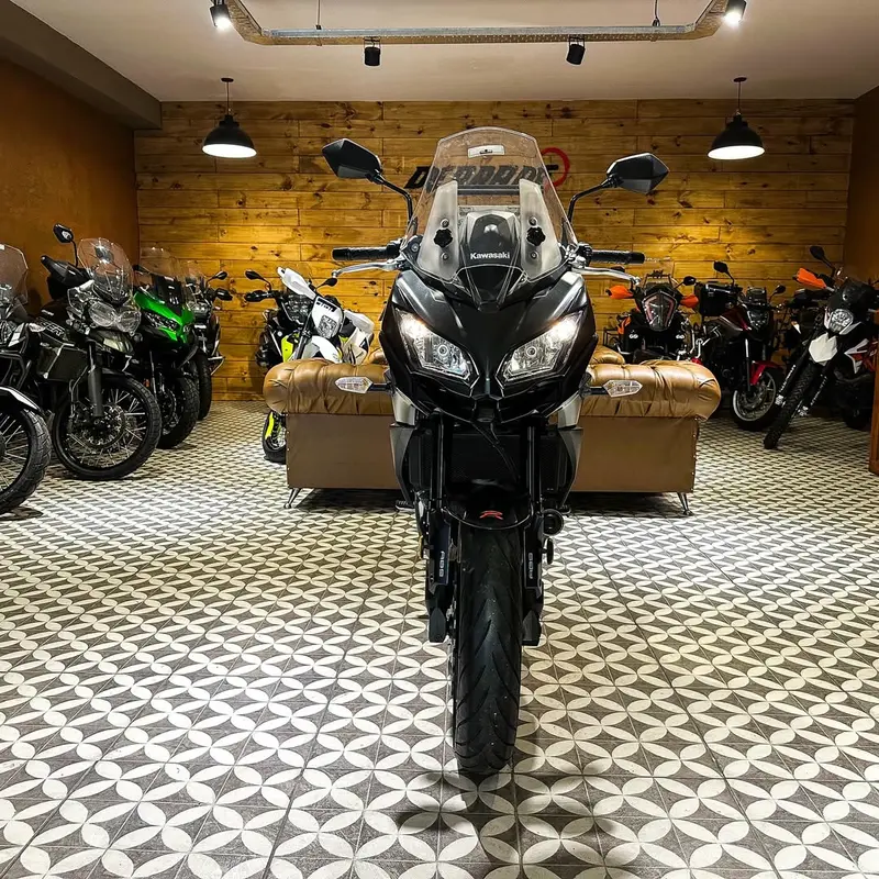 Mira esta publicación de Kawasaki KLE 650 Versys 2016 en Motordil