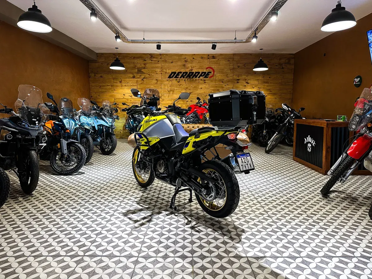 Mira esta publicación de Suzuki DL 1050 DE V 2024 en Motordil