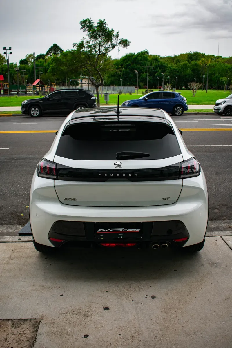 Mira esta publicación de Peugeot 208 2021 en Motordil