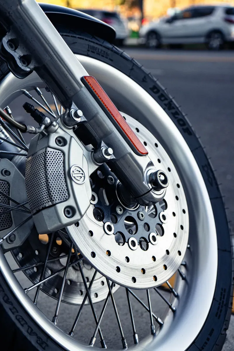 Mira esta publicación de Harley Davidson V Road 2009 en Motordil