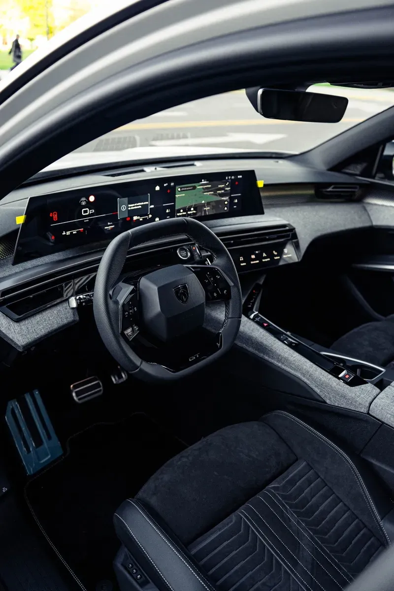 Mira esta publicación de Peugeot 3008 2025 en Motordil