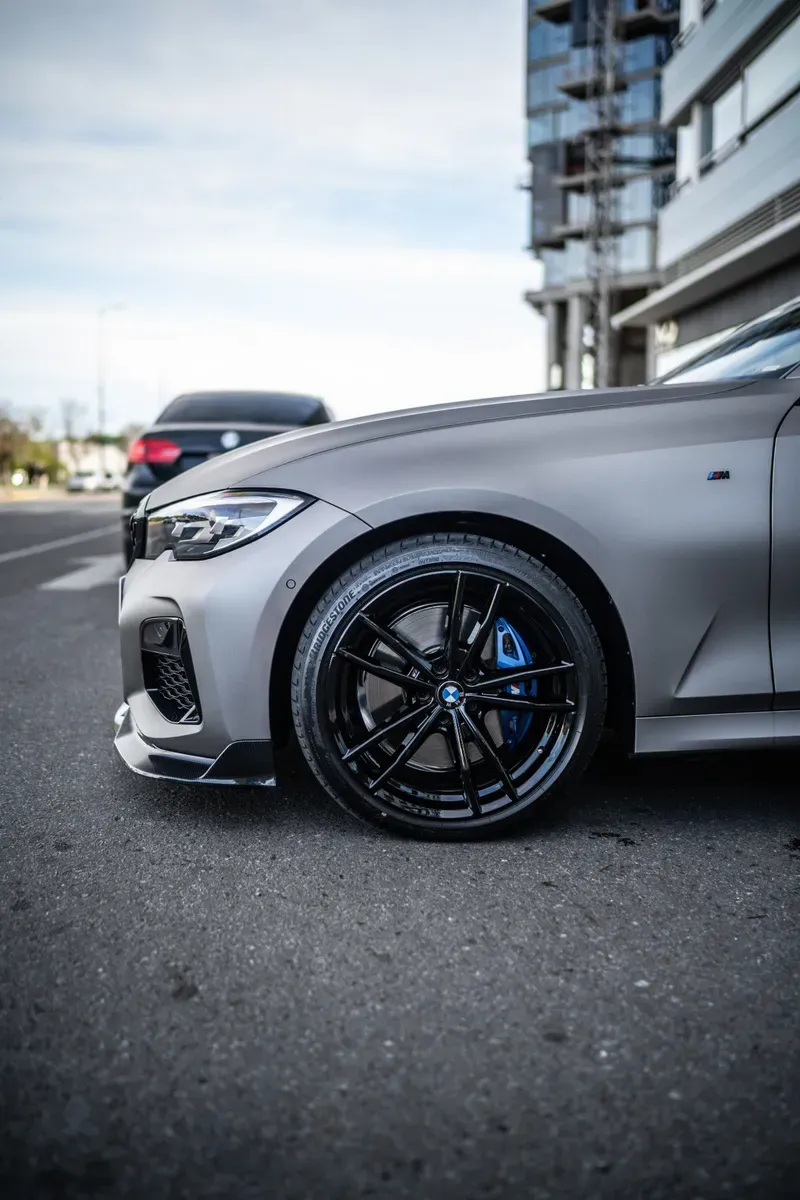 Mira esta publicación de BMW Serie 3 2023 en Motordil