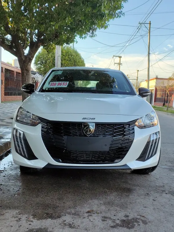 Mira esta publicación de Peugeot 208 2025 en Motordil