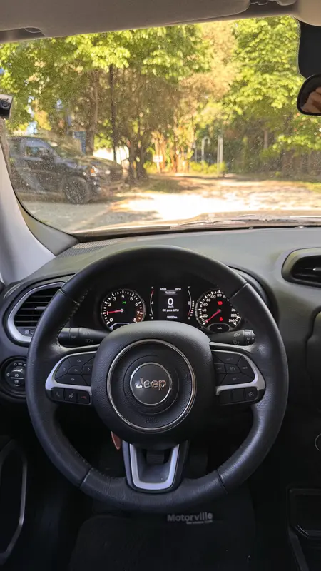 Mirá esta publicación de Jeep Renegade