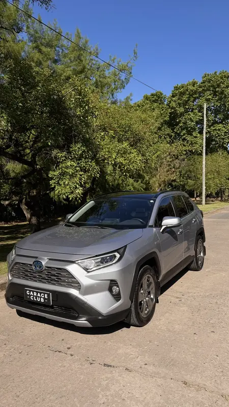 Mirá esta publicación de Toyota RAV4