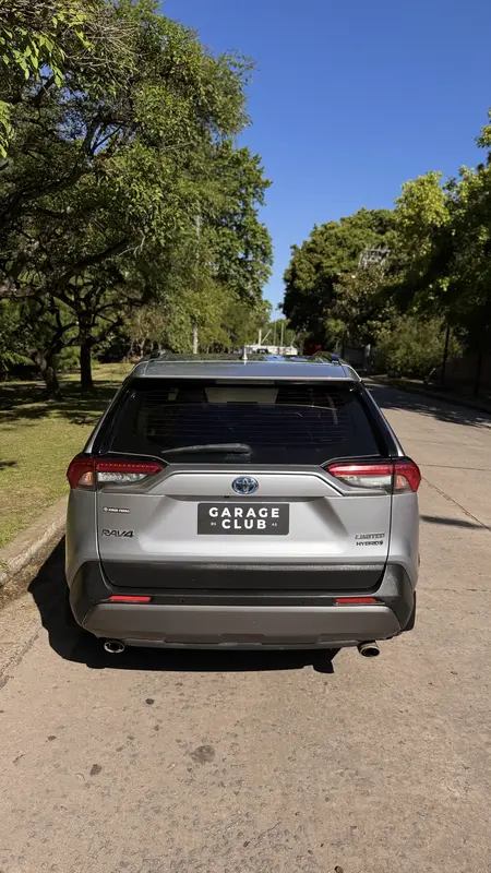 Mirá esta publicación de Toyota RAV4