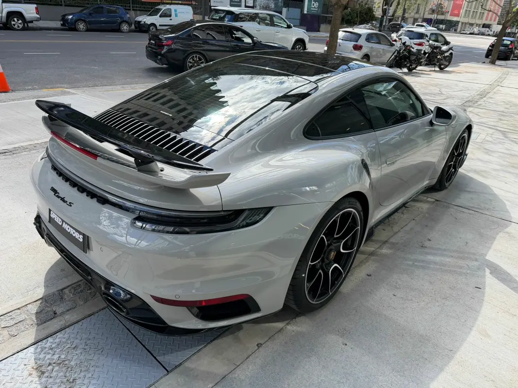 Mira esta publicación de Porsche 911 2021 en Motordil