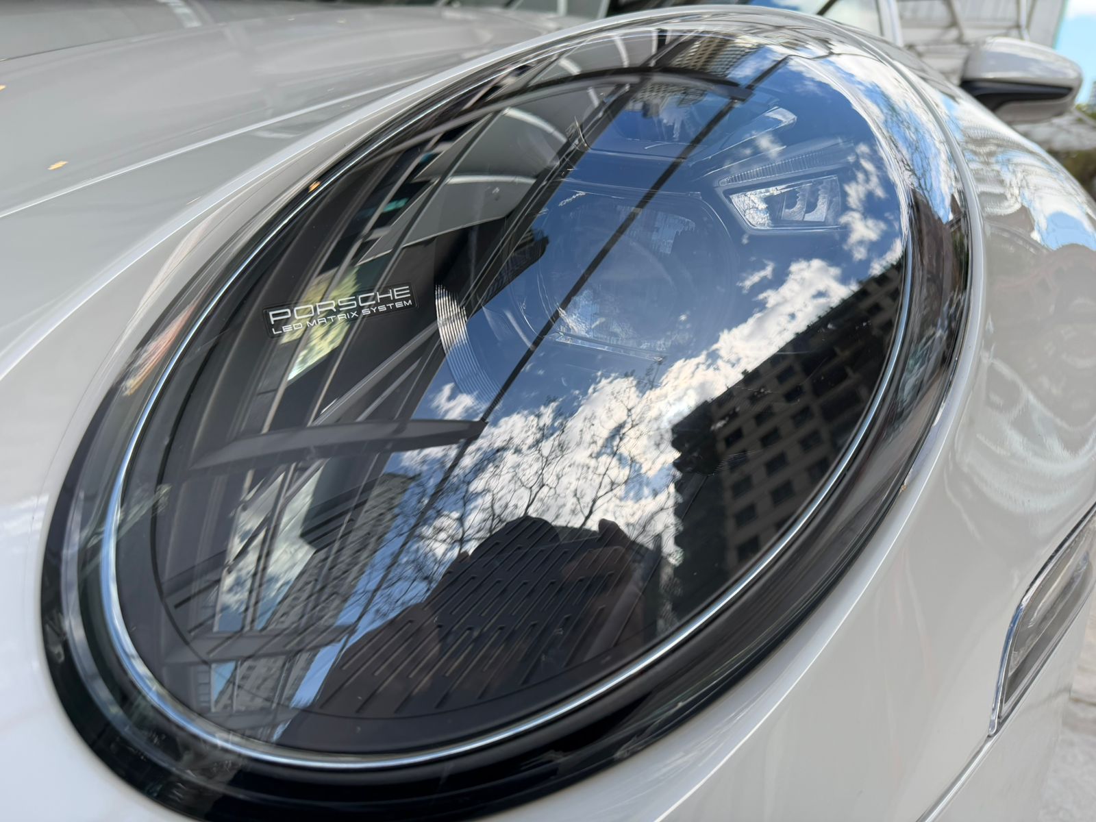 Mira esta publicación de Porsche 911 2021 en Motordil