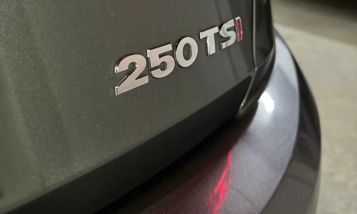 Mira esta publicación de Volkswagen Vento 2021 en Motordil