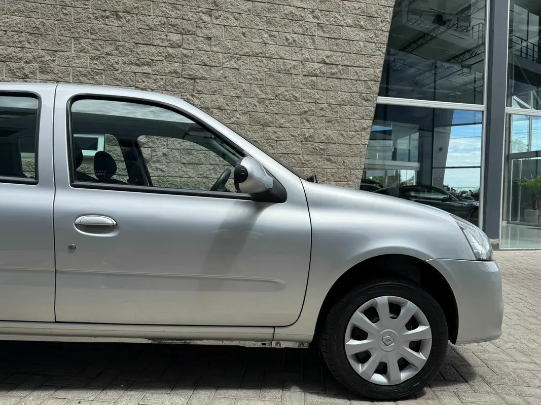 Mira esta publicación de Renault Clio Mio 2016 en Motordil