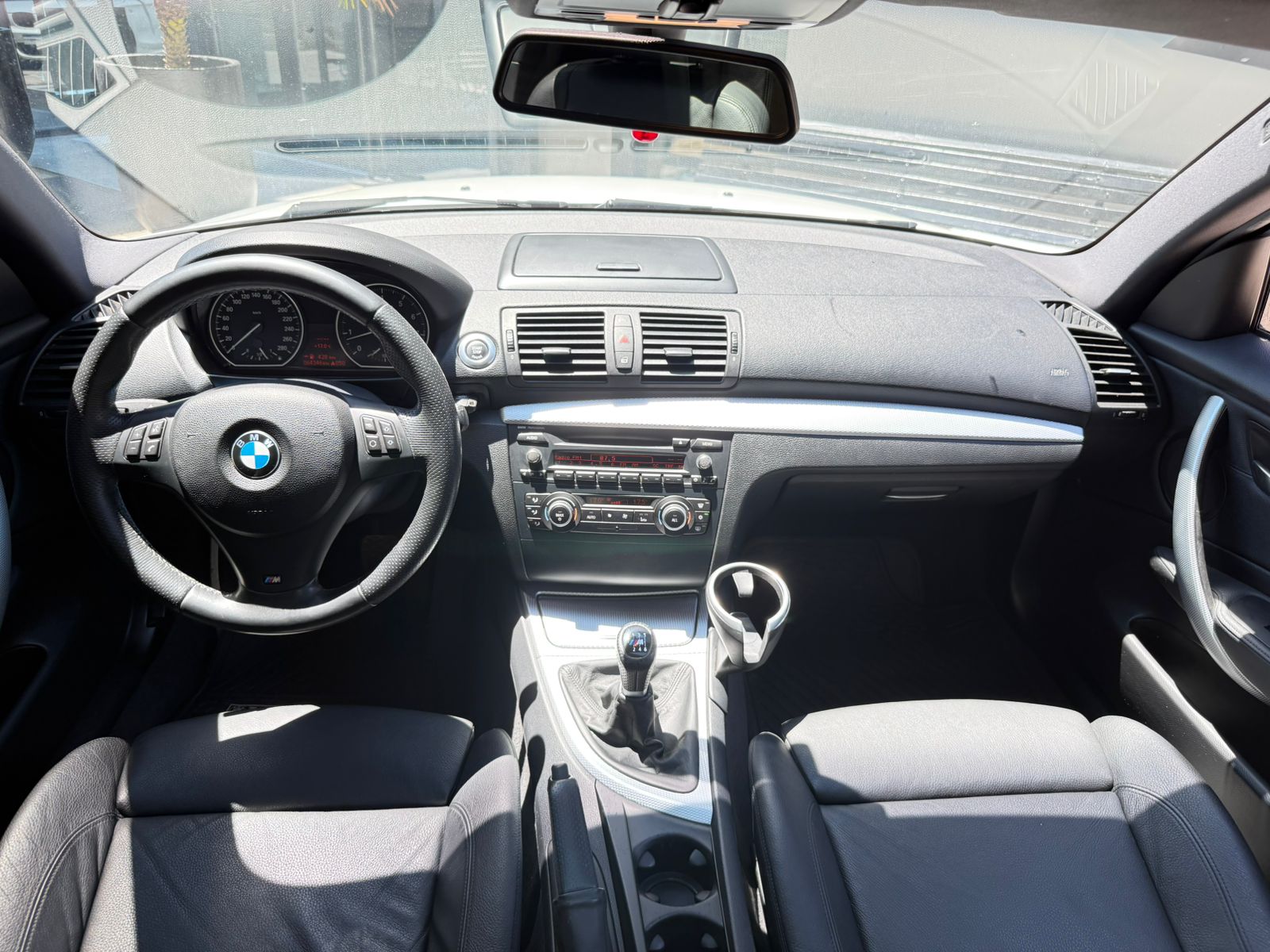 Mira esta publicación de BMW Serie 1 2010 en Motordil