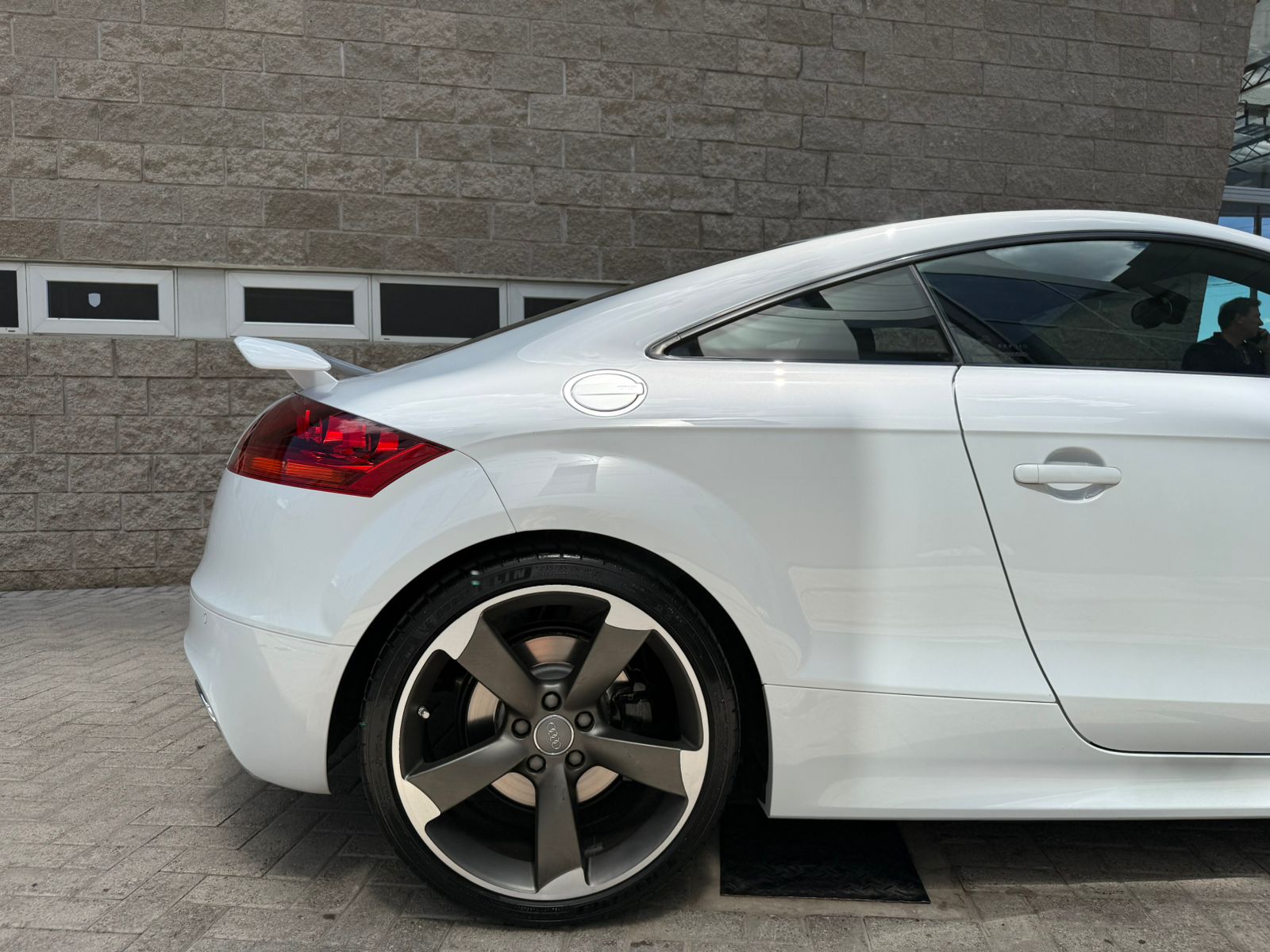 Mira esta publicación de Audi TTRS 2011 en Motordil