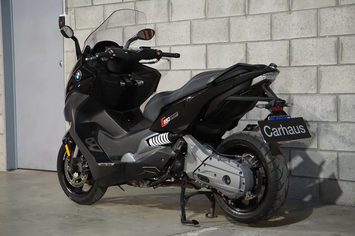 Mira esta publicación de BMW C 600 SPORT 2016 en Motordil