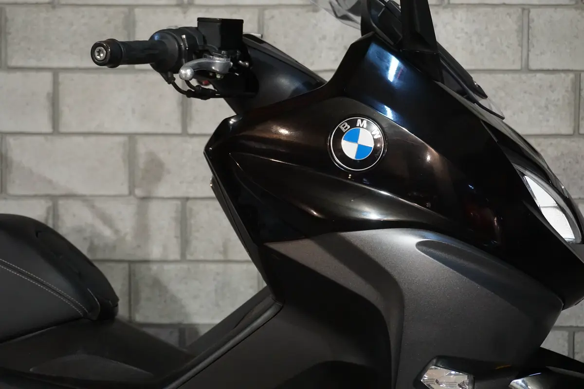 Mira esta publicación de BMW C 600 SPORT 2016 en Motordil