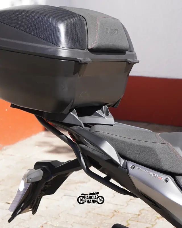 Mira esta publicación de Ducati 1200 2013 en Motordil