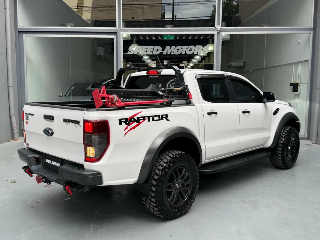 Mira esta publicación de Ford Ranger Raptor 2021 en Motordil