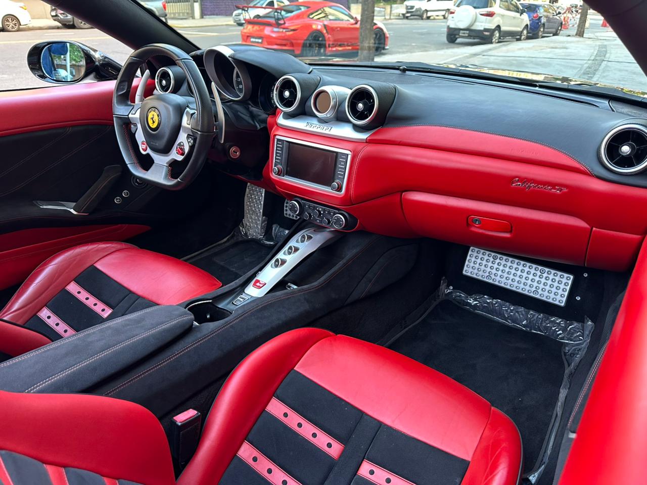 Mirá esta publicación de Ferrari California