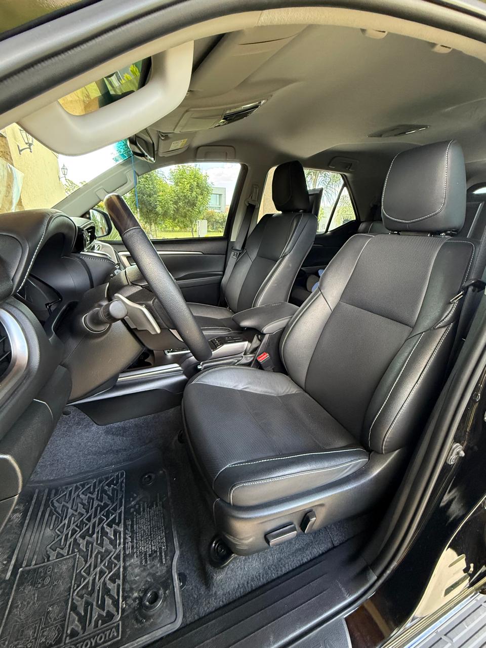 Mira esta publicación de Toyota SW4 2023 en Motordil