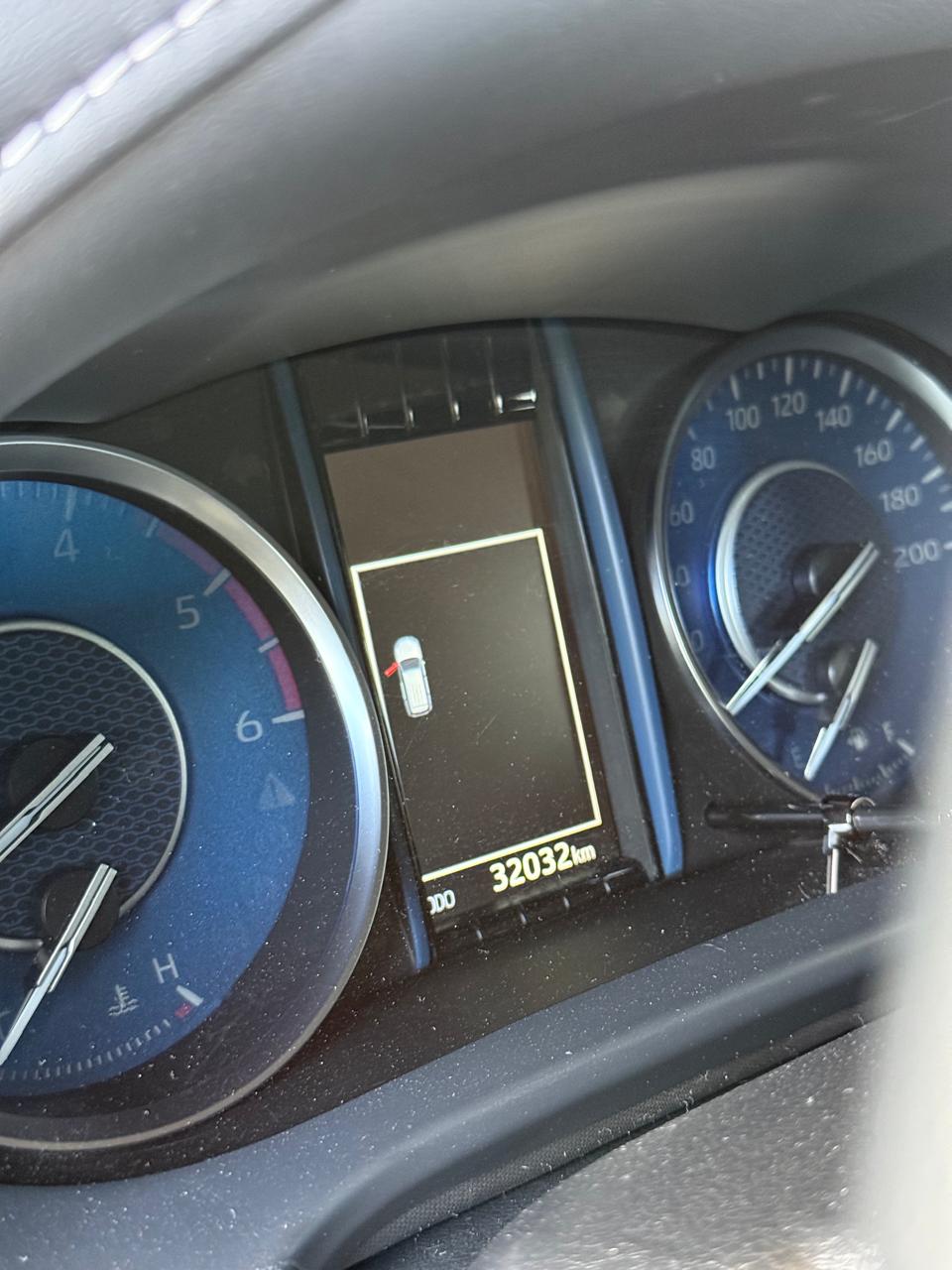 Mira esta publicación de Toyota SW4 2023 en Motordil