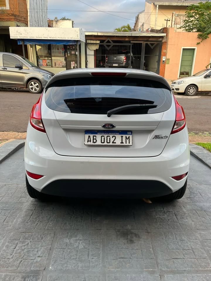 Mira esta publicación de Ford Fiesta 2017 en Motordil