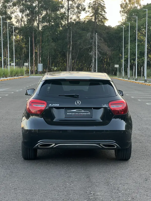 Mira esta publicación de Mercedes Benz Clase A 2018 en Motordil