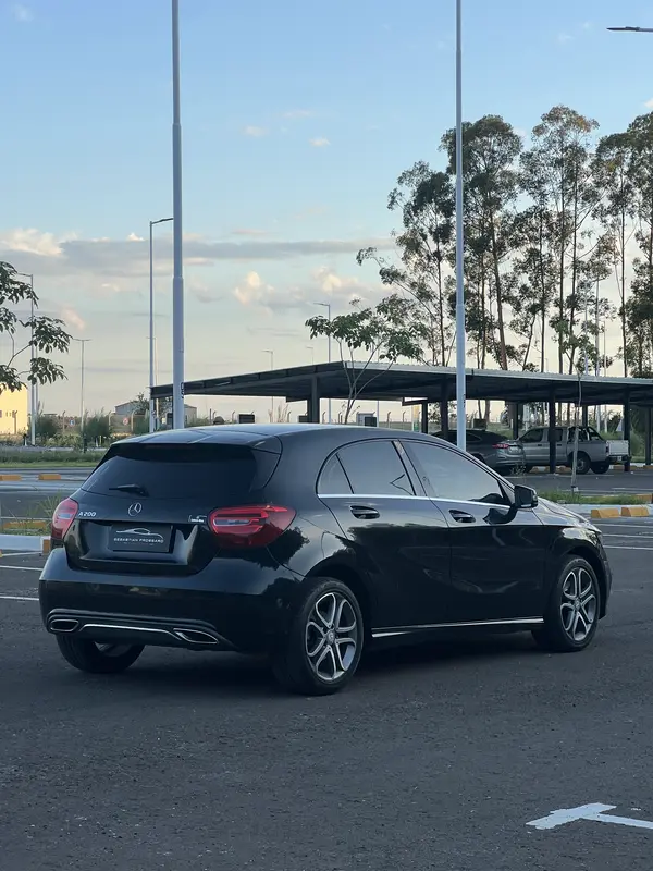 Mira esta publicación de Mercedes Benz Clase A 2018 en Motordil