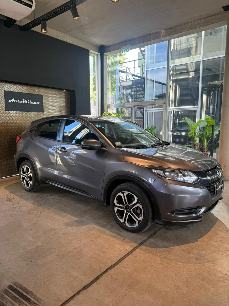 Mira esta publicación de Honda HRV 2017 en Motordil