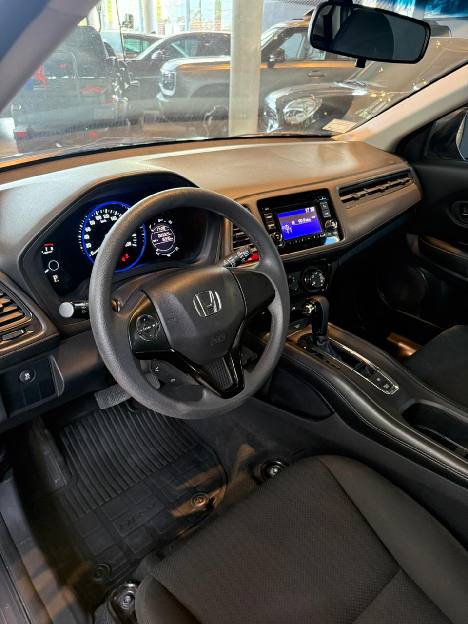 Mira esta publicación de Honda HRV 2017 en Motordil