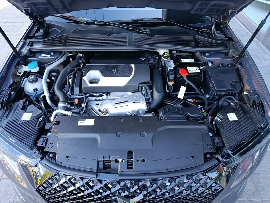 Mirá esta publicación de Ds Automobiles DS4