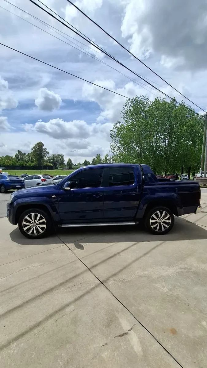 Mira esta publicación de Volkswagen Amarok 2021 en Motordil